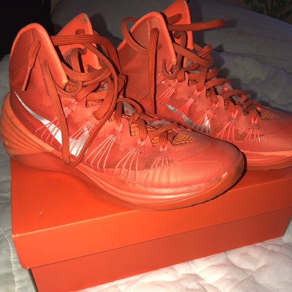 orange hyperdunks